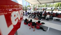 Hal ini tentunya memberikan lapangan pekerjaan baru untuk generasi muda yang mau berwirausaha.