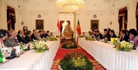 Presiden SBY mengadakan pertemuan bilateral dengan Presiden Portugal. Indonesia dan Portugal sepakat untuk meningkatkan kerjasama di berbagai bidang. Salah satu adalah kerjasama di bidang pembinaan olahraga, terutama sepakbola. Setpres.