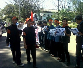 Gema Pembebasan Nilai Reformasi Indonesia Gagal