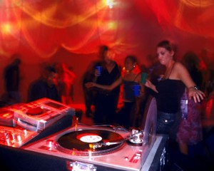 Beda Musik, Beda Juga Party-Goersnya