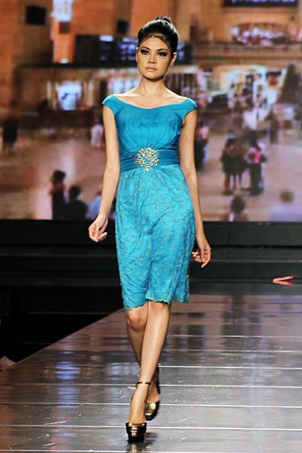 Sebastian Gunawan Urban Lady. Jakarta Fashion & Food Festival 2012 at Ballroom Hotel Harris. Kelapa Gading. Jakarta Utara. [Foto: Mohammad Abduh/Wolipop]