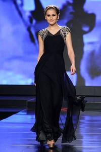 Sebastian Gunawan Urban Lady. Jakarta Fashion & Food Festival 2012 at Ballroom Hotel Harris. Kelapa Gading. Jakarta Utara. [Foto: Mohammad Abduh/Wolipop]