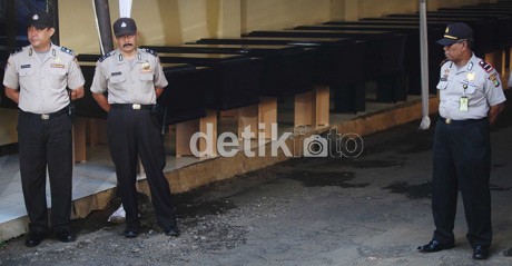 Repot Urus Pesawat, Keluarga Pramugari Sky Pilih Ambulans ke Lampung