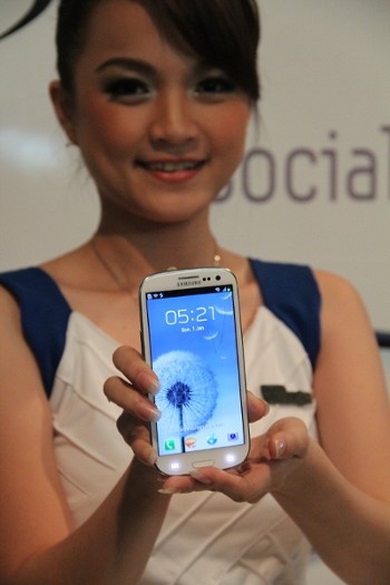 Pesona Samsung Galaxy S III