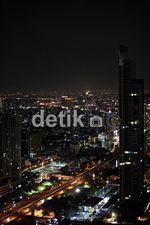 Menikmati Bangkok dari Ketinggian