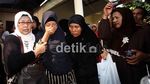 Jenazah Didik Korban Sukhoi Tiba di Rumah Duka
