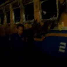 Penyebab Kebakaran 6 Gerbong KA di Stasiun Pasar Turi Belum Diketahui