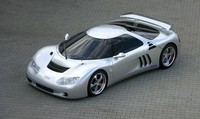 5. 2004 Lotec Sirius. Dayanya semakin menggila dari mobil sebelumnya, yakni sebesar 1.200 hp pada 6.300 rpm. Mobil menggunakan mesin 6.0-liter, DOHC, 48-valve V12, twin turbo. (dok Inside Line)