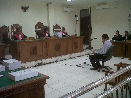 Anggota DPRD Semarang Dituntut 6 Tahun Penjara karena Terlibat Suap