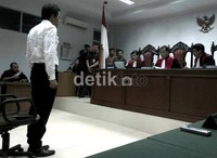 Pengadilan Negeri Batam memvonis bebas AKBP Mindo Tampubolon. Agus Siswanto/detikNews.