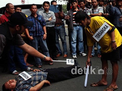 Bentrok Berdarah Geng Motor Direka Ulang
