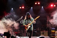 Trio blues rock ini sukses mengangkat pamor blues di Indonesia dan mengharumkan nama Tanah Air ke kancah internasional. Herianto Batubara/detikcom.