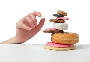Jauhi yang Manis-manis Saat Makan Siang Biar Tak Cepat Ngantuk