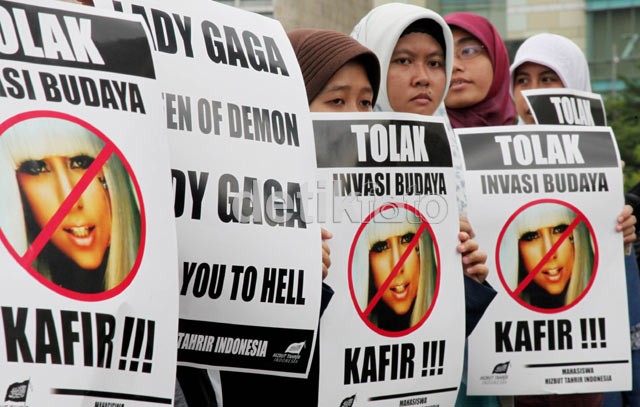 Aksi Longmarch Tolak Lady Gaga, FPI Gelar Aksi di Kemenko Polhukam