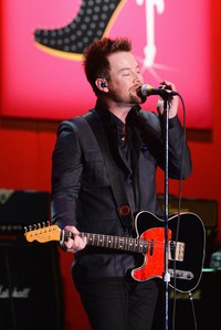 Pria yang memulai kariernya setelah menjuarai ajang American Idol itu kini makin bersinar. Getty Images/Kevin Winter.