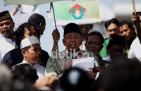 Menurut mantan Menteri Sosial dan Ketum PPP ini, dalam proses hukum terhadap kasus-kasus korupsi majelis hakim harus lebih arif dalam menimbang fakta-fakta yang muncul dalam persidangan.