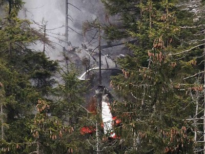 Lagi Helikopter Jatuh di Hutan