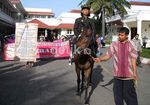 Kedatangan SBY di Yogya Disambut Demo
