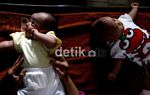 Ramai-ramai Belajar Mijit Si Kecil