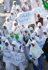Mereka ikut berkonvoi dari Kemenpolhukam - Kedubes AS - Polda Metro Jaya - Mabes Polri.
