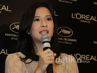 Dian Sastro Antusias ke Festival Film Cannes 2012
