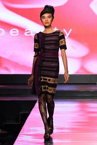 Musa Widyatmodjo The Flobamora Indone[she]aku Jakarta Fashion & Food Festival 2012 at Ballroom Hotel Harris. Kelapa Gading. Jakarta. [Foto: Mohammad Abduh/Wolipop]