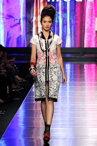 Musa Widyatmodjo The Flobamora Indone[she]aku Jakarta Fashion & Food Festival 2012 at Ballroom Hotel Harris. Kelapa Gading. Jakarta. [Foto: Mohammad Abduh/Wolipop]