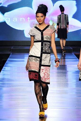 Musa Widyatmodjo The Flobamora Indone[she]aku Jakarta Fashion & Food Festival 2012 at Ballroom Hotel Harris. Kelapa Gading. Jakarta. [Foto: Mohammad Abduh/Wolipop]