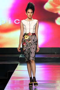 Musa Widyatmodjo The Flobamora Indone[she]aku Jakarta Fashion & Food Festival 2012 at Ballroom Hotel Harris. Kelapa Gading. Jakarta. [Foto: Mohammad Abduh/Wolipop]