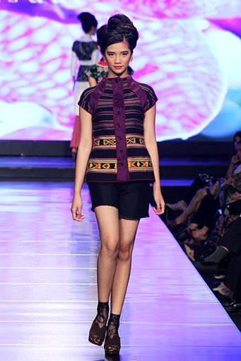 Musa Widyatmodjo The Flobamora Indone[she]aku Jakarta Fashion & Food Festival 2012 at Ballroom Hotel Harris. Kelapa Gading. Jakarta. [Foto: Mohammad Abduh/Wolipop]