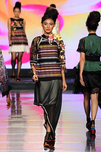 Musa Widyatmodjo The Flobamora Indone[she]aku Jakarta Fashion & Food Festival 2012 at Ballroom Hotel Harris. Kelapa Gading. Jakarta. [Foto: Mohammad Abduh/Wolipop]