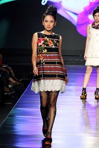 Musa Widyatmodjo The Flobamora Indone[she]aku Jakarta Fashion & Food Festival 2012 at Ballroom Hotel Harris. Kelapa Gading. Jakarta. [Foto: Mohammad Abduh/Wolipop]