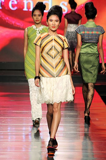 Musa Widyatmodjo The Flobamora Indone[she]aku Jakarta Fashion & Food Festival 2012 at Ballroom Hotel Harris. Kelapa Gading. Jakarta. [Foto: Mohammad Abduh/Wolipop]