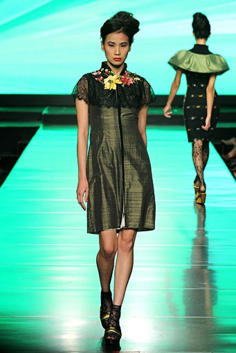 Musa Widyatmodjo The Flobamora Indone[she]aku Jakarta Fashion & Food Festival 2012 at Ballroom Hotel Harris. Kelapa Gading. Jakarta. [Foto: Mohammad Abduh/Wolipop]