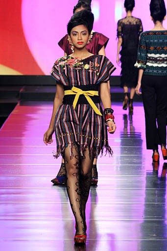 Musa Widyatmodjo The Flobamora Indone[she]aku Jakarta Fashion & Food Festival 2012 at Ballroom Hotel Harris. Kelapa Gading. Jakarta. [Foto: Mohammad Abduh/Wolipop]