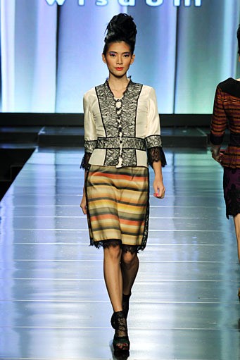 Musa Widyatmodjo The Flobamora Indone[she]aku Jakarta Fashion & Food Festival 2012 at Ballroom Hotel Harris. Kelapa Gading. Jakarta. [Foto: Mohammad Abduh/Wolipop]