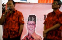 Penilaian itu mencakup aspek kemiripan 40%, kreatifitas 30%, banyak likes 20% dan komentar 10%.