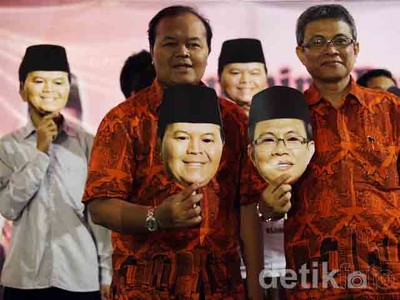 Hidayat-Didik Buat Lomba Mirip Dirinya