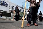 Pentungan & Lempar Batu, Kampus Trisakti Tegang