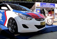 Perubahan sederhana yang dilakukan kepolisan adalah mengganti pelek mobil menjadi lebih besar. Luthfi/detikOto.