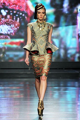 Denny Wirawan KILIMOLOGY. Jakarta Fashion & Food Festival 2012 at Ballroom Hotel Harris. Kelapa Gading. Jakarta. [Photo: Mohammad Abduh/Wolipop]