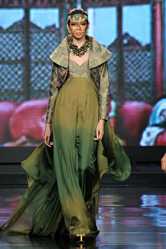 Denny Wirawan KILIMOLOGY. Jakarta Fashion & Food Festival 2012 at Ballroom Hotel Harris. Kelapa Gading. Jakarta. [Photo: Mohammad Abduh/Wolipop]