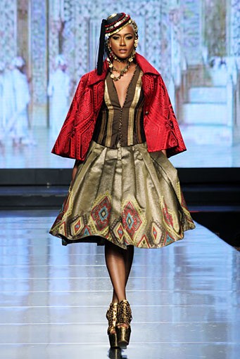 Denny Wirawan KILIMOLOGY. Jakarta Fashion & Food Festival 2012 at Ballroom Hotel Harris. Kelapa Gading. Jakarta. [Photo: Mohammad Abduh/Wolipop]