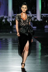 Priyo Oktaviano Palais Royal. Jakarta Fashion & Food Festival 2012. INNOFASHION at Ballroom Hotel Harris Kelapa Gading. Jakarta. [Foto: Mohammad Abduh/Wolipop]