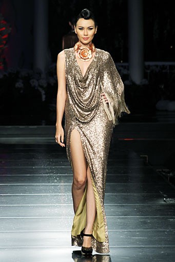 Priyo Oktaviano Palais Royal. Jakarta Fashion & Food Festival 2012. INNOFASHION at Ballroom Hotel Harris Kelapa Gading. Jakarta. [Foto: Mohammad Abduh/Wolipop]