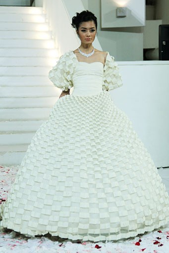 Sebastian Gunawan Wedding Inspirations at Lamoda Cafe. Plaza Indonesia. Lantai 1. Jakarta. [Foto: Mohammad Abduh/Wolipop]