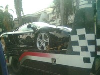 Mobil sport McLaren, siap dikirim ke yang punya. (Dadan Kuswaraharja)