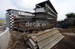 Terseret Korupsi, Proyek  Hambalang Terhenti