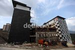 Terseret Korupsi, Proyek  Hambalang Terhenti