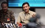 Menpora Persilahkan KPK Usut Proyek Hambalang